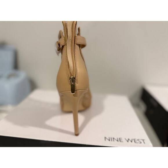 Nine West Ididit Women's Heeled Ankle Boots, Size: 8.5, Light Pink - Picture 2 of 3